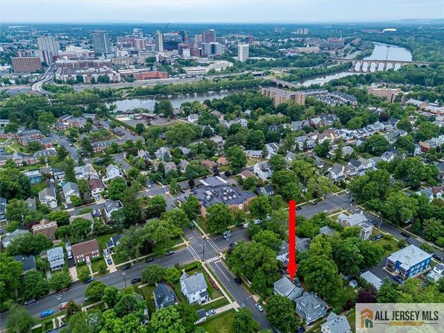 111 Johnson Street, Highland Park, NJ 08904