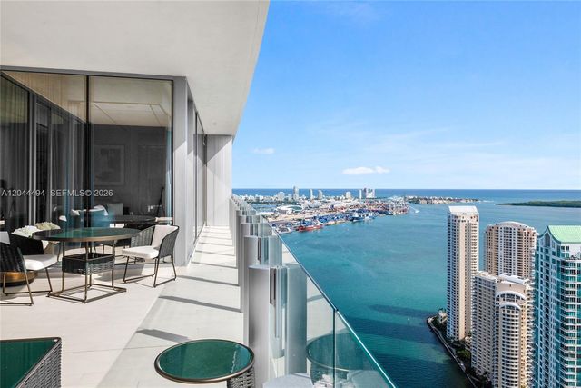 300 Biscayne Blvd Way 5104, Miami, FL 33131