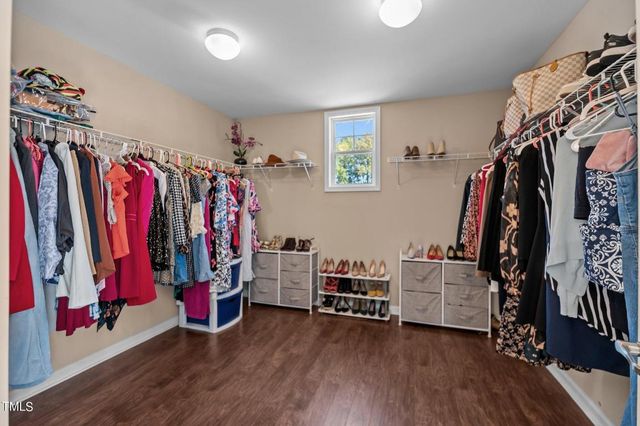 1824 Longmont Drive, Wake Forest, NC 27587