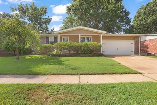 1210 Dorne Drive, Ballwin, MO 63021