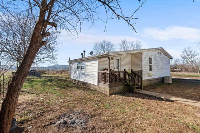281 Camp Pleasant Road, Frankfort, KY 40601