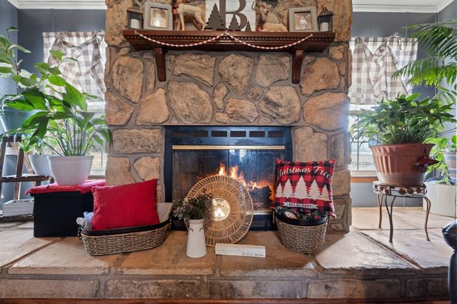 281 Camp Pleasant Road, Frankfort, KY 40601