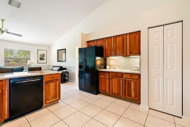 12122 78th Place N, West Palm Beach, FL 33412