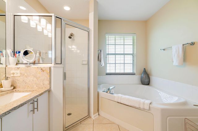 12122 78th Place N, West Palm Beach, FL 33412