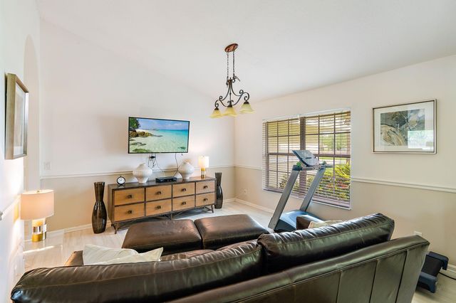 12122 78th Place N, West Palm Beach, FL 33412