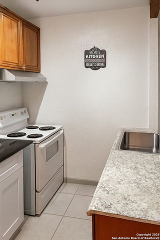 111 Dublin Ave, San Antonio, TX 78223