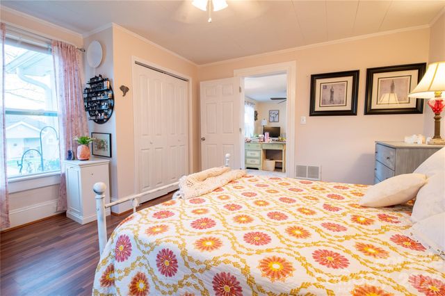 302 Park Avenue, Mount Holly, NC 28120