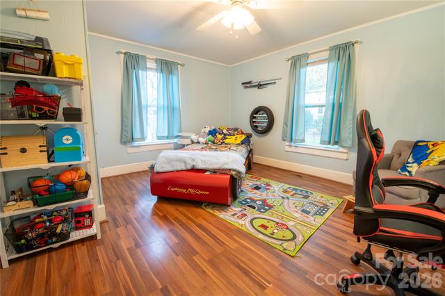 302 Park Avenue, Mount Holly, NC 28120