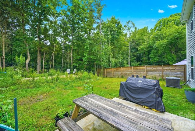 565 Hawley Street, Charlotte, NC 28214