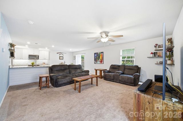 565 Hawley Street, Charlotte, NC 28214