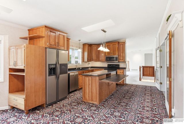 36712 Oakmont Drive, Louisville, NE 68037