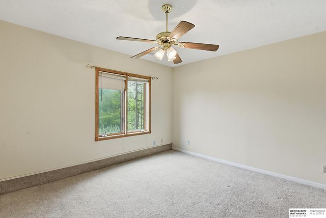 36712 Oakmont Drive, Louisville, NE 68037