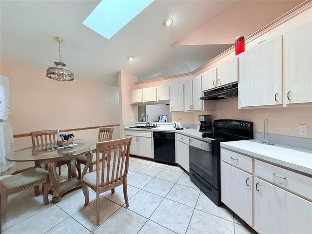 684 SEVEN GABLES CIRCLE SE, Palm Bay, FL 32909