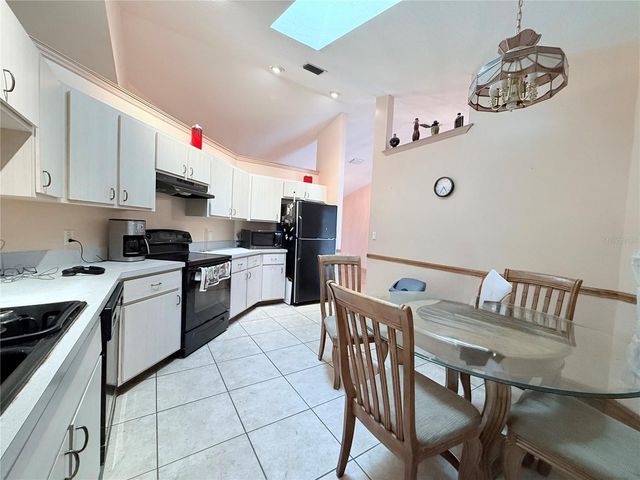 684 SEVEN GABLES CIRCLE SE, Palm Bay, FL 32909