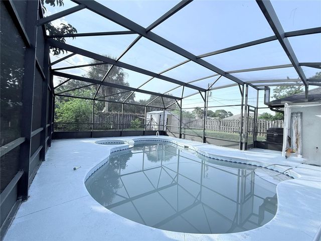 684 SEVEN GABLES CIRCLE SE, Palm Bay, FL 32909