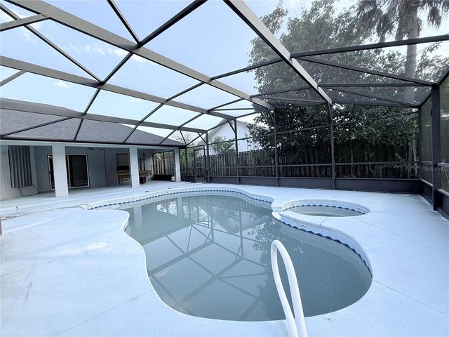 684 SEVEN GABLES CIRCLE SE, Palm Bay, FL 32909