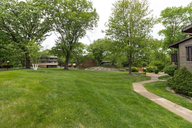 1217 Brighton Square, New Brighton, MN 55112