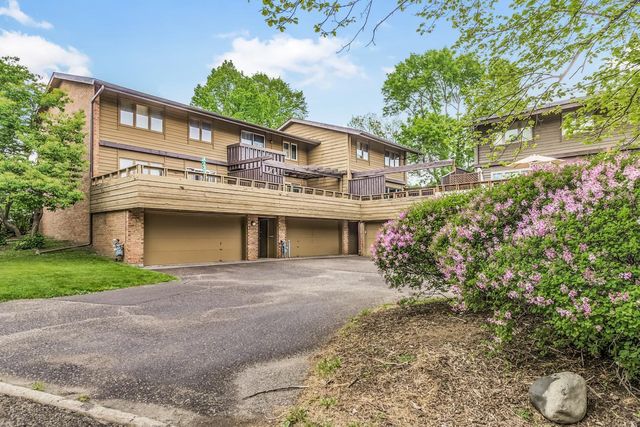 1217 Brighton Square, New Brighton, MN 55112