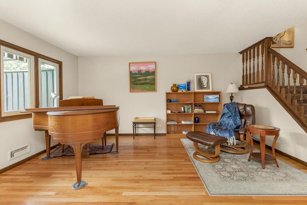 1217 Brighton Square, New Brighton, MN 55112 — photo 4