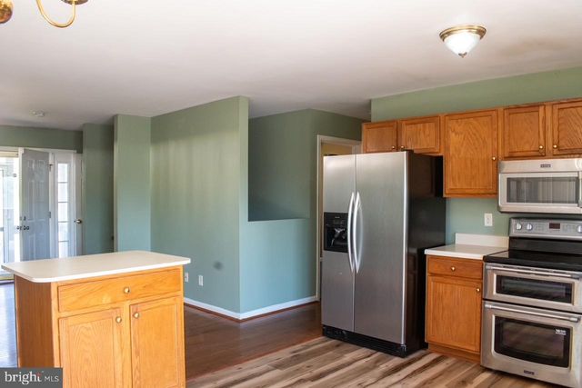 13 CRESTVIEW DR, Front Royal, VA 22630