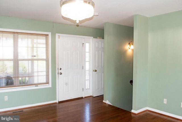 13 CRESTVIEW DR, Front Royal, VA 22630