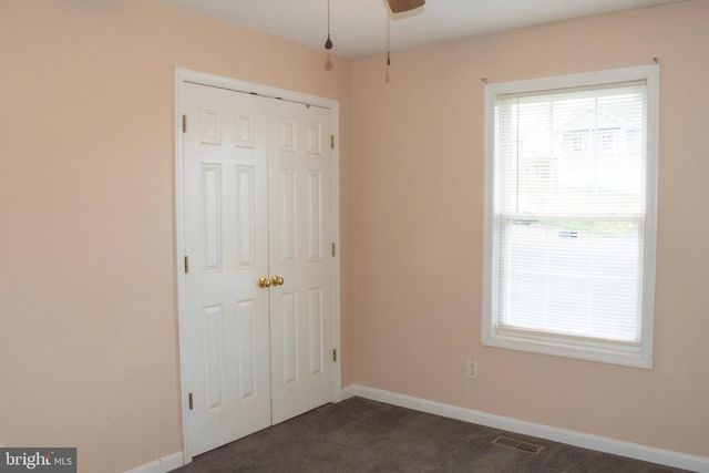 13 CRESTVIEW DR, Front Royal, VA 22630