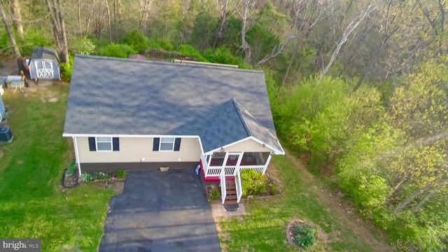 13 CRESTVIEW DR, Front Royal, VA 22630