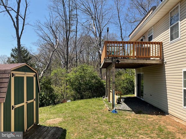 13 CRESTVIEW DR, Front Royal, VA 22630