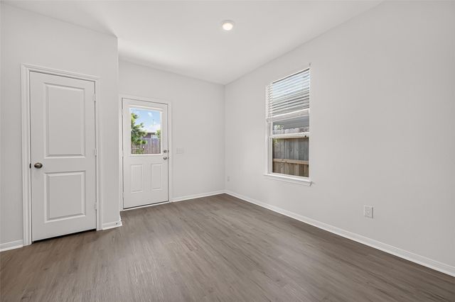 338 Shady Cedar Hill Lane, Conroe, TX 77378
