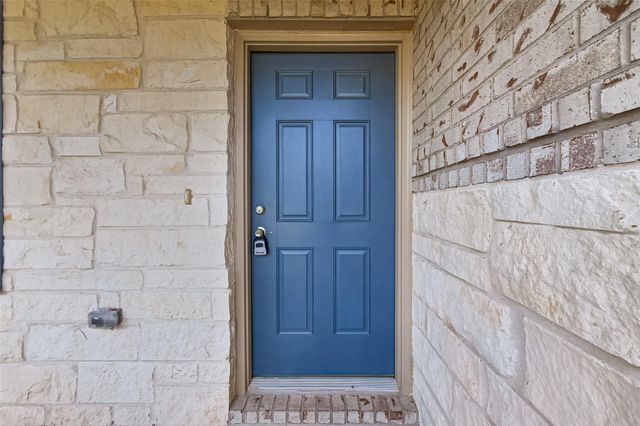 338 Shady Cedar Hill Lane, Conroe, TX 77378