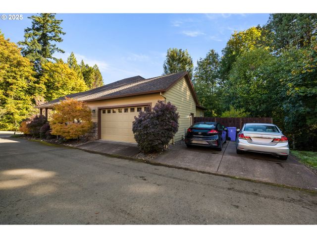 242 Se 29TH St, Gresham, OR 97080