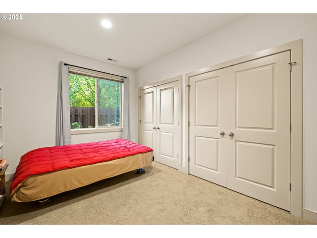 242 Se 29TH St, Gresham, OR 97080