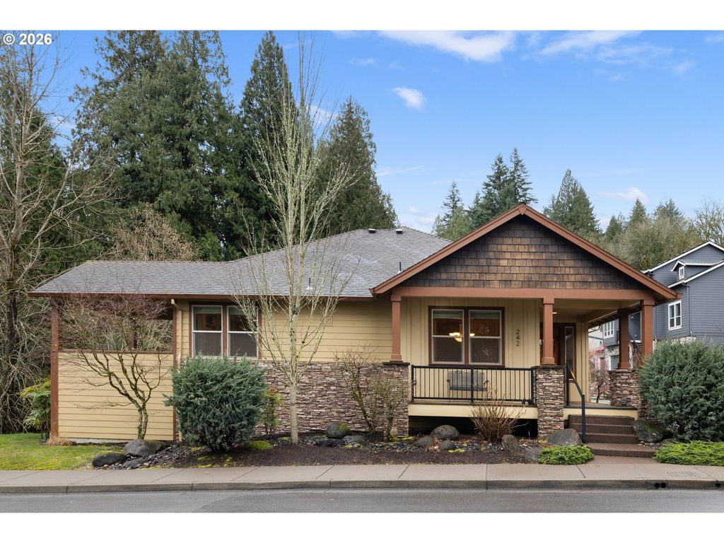 242 Se 29TH St, Gresham, OR 97080