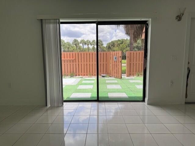 160 Heritage Way, West Palm Beach, FL 33407