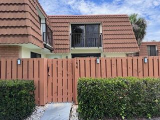 160 Heritage Way, West Palm Beach, FL 33407