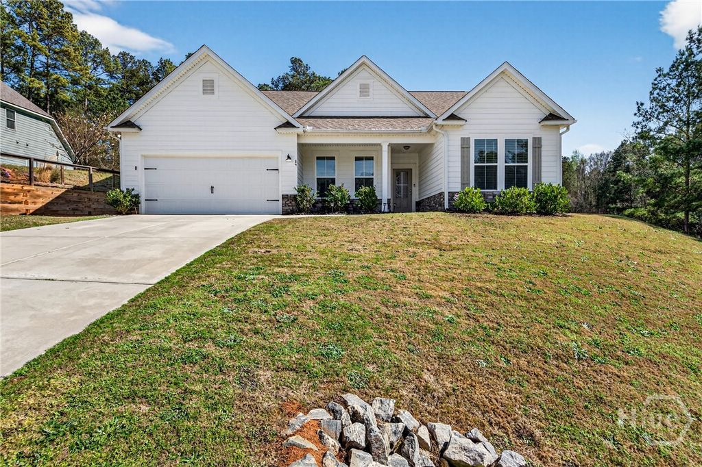 84 Woodpecker Pointe, Danielsville, GA 30633