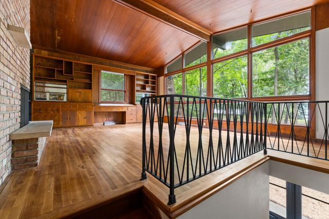 4508 Birchbark Trail N, Lake Elmo, MN 55042