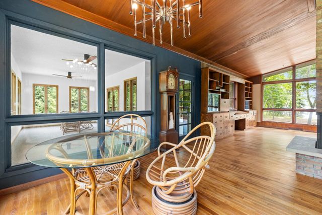 4508 Birchbark Trail N, Lake Elmo, MN 55042