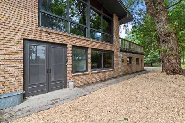4508 Birchbark Trail N, Lake Elmo, MN 55042