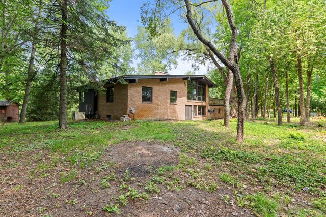 4508 Birchbark Trail N, Lake Elmo, MN 55042