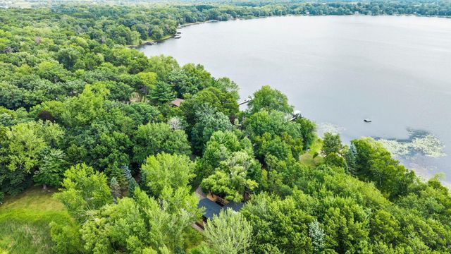 4508 Birchbark Trail N, Lake Elmo, MN 55042