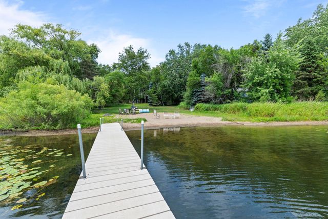 4508 Birchbark Trail N, Lake Elmo, MN 55042
