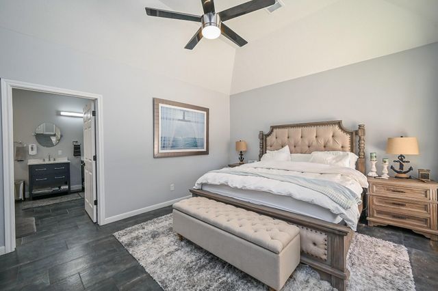 75 April Wind Drive S, Conroe, TX 77356