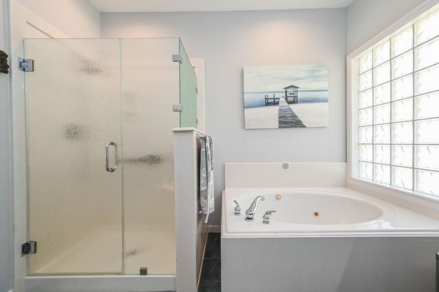 75 April Wind Drive S, Conroe, TX 77356