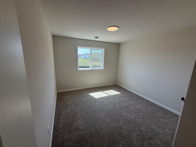 1567 Meadows Drive NE, East Bethel, MN 55011