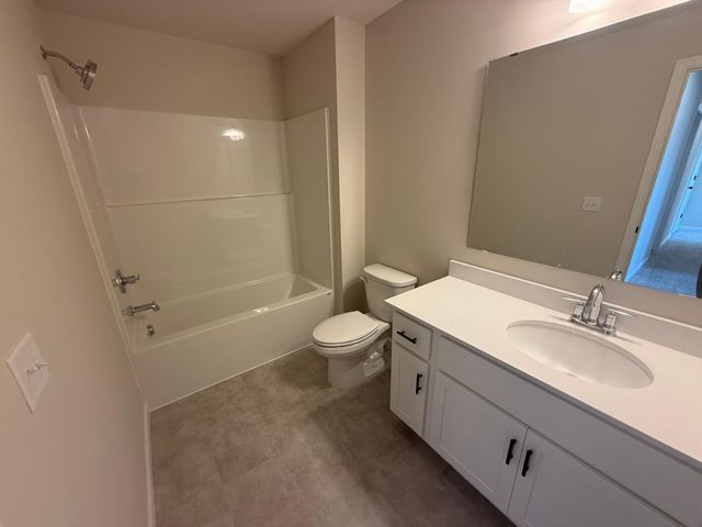 1567 Meadows Drive NE, East Bethel, MN 55011