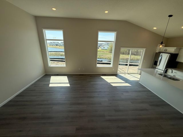 1567 Meadows Drive NE, East Bethel, MN 55011