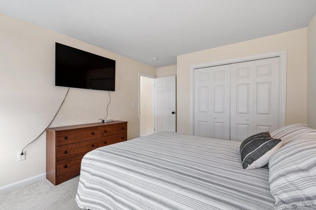 121 Badger Hill Drive, Milford, NH 03055