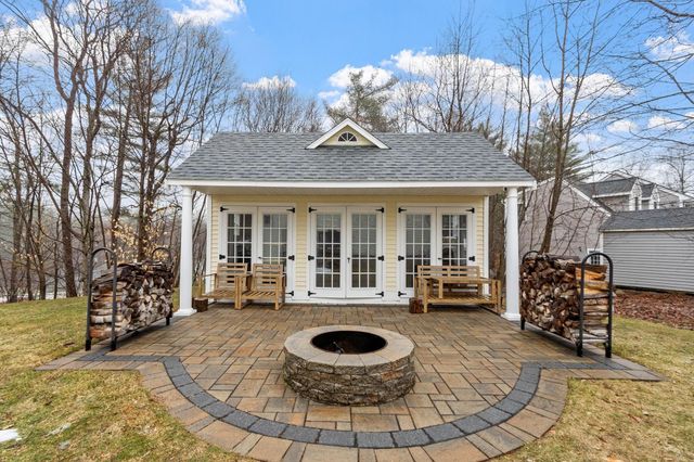 121 Badger Hill Drive, Milford, NH 03055