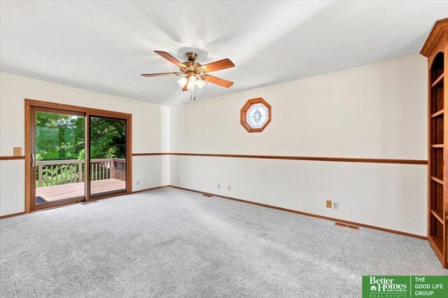 12894 Valley Street, Omaha, NE 68144